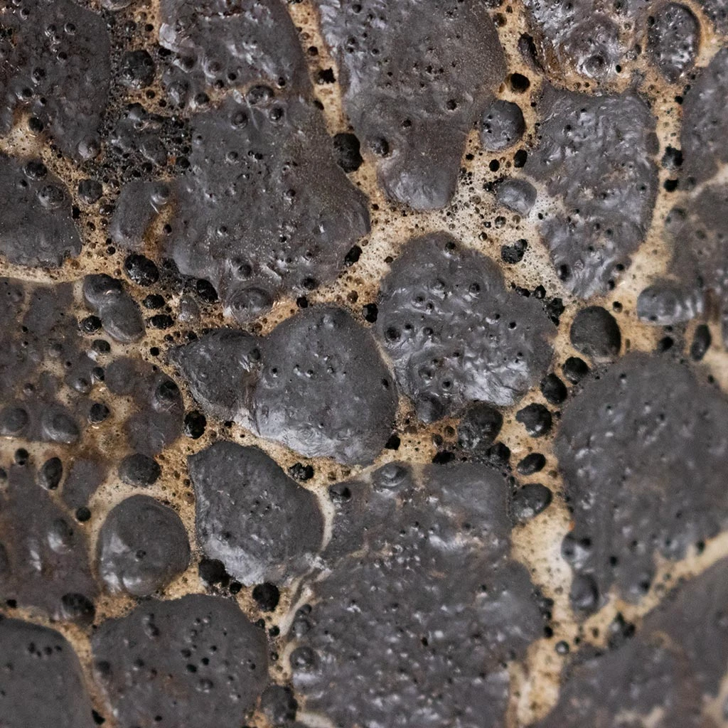 Lava Couple Relic Planter - Black 9 Lava Couple Relic Planter - Black - Image 9