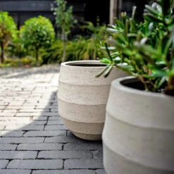 Bordo Balloon Planter - Sand -Garden Potted Plant Shop Luca Lifestyle Bordo Balloon Sand 2