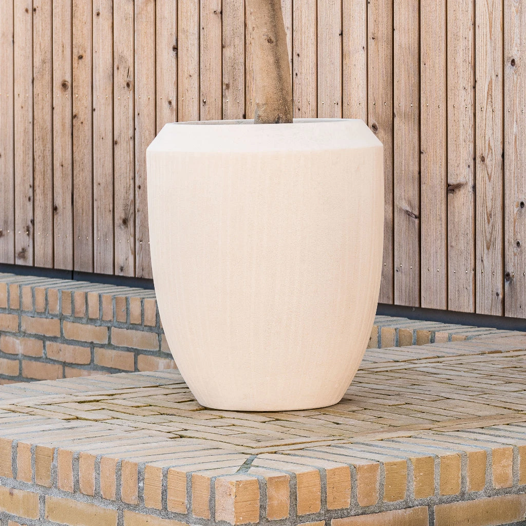 Polystone Coated Plain Coppa Planter - Natural 2 Polystone Coated Plain Coppa Planter - Natural - Image 2